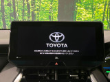【ナビ機能付12.3型ディスプレイオーディオ】ナビ機能搭載の他、お持ちのスマートフォンと連携して、ナビやbluetoothでの音楽再生が可能です♪デザインはもちろん操作性も良好!