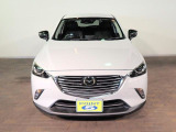 ★CX-3正面からのアングルです♪外装に目立つ大きな傷凹みはございません♪第三者チェックシートもご覧頂けますのでご確認下さい♪またお好みの数字でナンバープレート申請も出来ますのでご要望下さい。