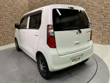 ■充実のアフターサービス■ 車の販売はもちろん、自社整備工場・自社鈑金工場・オイル交換&点検専門店舗を完備しておりますので納車後もお客様のカーライフをトータルでサポートいたします。