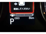 届出済未使用車なので走行距離も8kmで新車保証を継承してお渡しいたします。