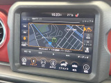 ●純正ナビ:一体感のあるナビは、高級感ある車内を演出してくれます。Bluetooth再生などオーディオ機能も充実しておりますので、運転もより楽しめます♪