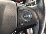 【アダプティブ・クルーズ・コントロール】予め設定した車速内でクルマが自動的に加減速。 前走車との適切な車間距離を維持しながら追従走行し、高速道路でのドライバーの疲労を軽減してくれる嬉しい機能付♪