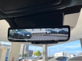 【デジタルインナーミラー】後席の大きな荷物や同乗者で後方が確認しづらい時でも安心!カメラが撮影した車両後方の映像をルームミラー内に表示。クリアな視界で状況の確認が可能です!