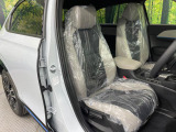 【シートヒーター】寒い日に重宝するシートヒーター!エアコンより早く温まってくれるので寒がりの人も安心ですね♪エアコンの温風は乾燥するから苦手、という方にもをおすすめです。