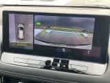 空から車を見たような「アラウンドビューモニター」!車の周りが一目で確認できるので、小さなお子様や障害物があっても安心して乗ることができます。
