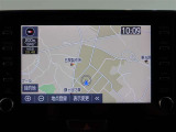 ディスプレイオーディオを装備。スマホとクルマをつなぐことで、これまでのナビに加えて、いろんなサービスが楽しめます。