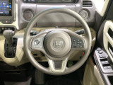 【ステアリングスイッチ】運転中、前方から目線をそらすことなく、オーディオ等の操作が可能な便利機能!安心&快適なドライブを演出してくれます♪