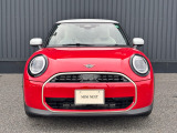 【MINI NEXT保証】■2年間走行距離無制限保証※1■基本100項目の納車前点検実施■365日24時間エマージェンシー・サービス■あらかじめ決めた据置価格を設定し利用できるMINIバリューローン