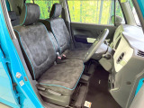 運転席シート廻りは使用感も少なく、良好な状態となっています。丁寧に使われていたことがよくわかりますね。