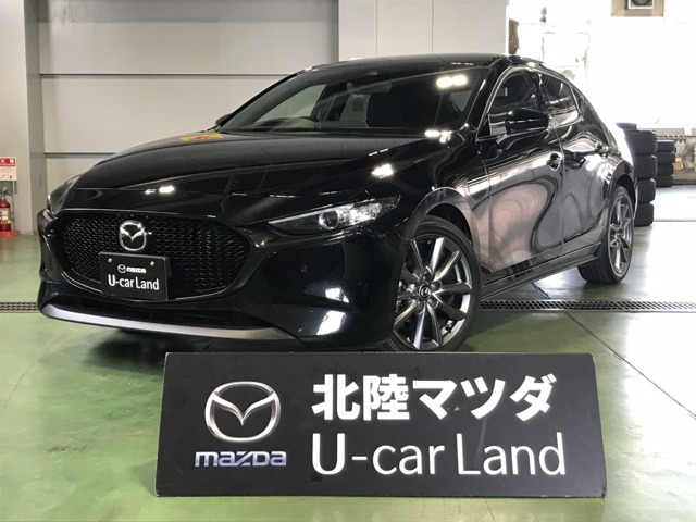マツダ MAZDA3ファストバック 
