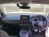 フロントガラスが大きく、ワイドな視界で運転もしやすくなるように設定されています。
