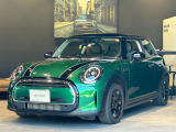 【MINI正規ディーラーMINI NEXT福岡東】弊社車輌をご覧頂き、誠にありがとうございます♪車輌価格には保証料金も含まれております。安心してご検討下さい! ※定休日 第二・第三火曜日と毎週水曜日