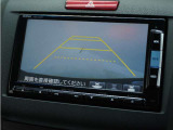 ◆バックカメラ◆リバースにするだけで映ります、後方の安全確認や、狭い駐車場での車庫入れ、雨の日や夜間など視界の悪い時に便利です!安全にバックする為には欠かせない装備です。