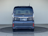 現車を確認できる方へ販売いたします。当社サービススタッフにて純正部品を使い点検整備を実施し、その後、ご納車させていただきますのでご安心してご利用いただけます。