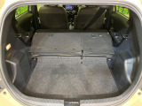 普段のお買い物や通勤、送迎等に十分な荷室スペースを確保しております。セカンドシートを倒すと、大きな荷物の積載も可能です♪