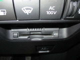 ETC車載器が付いております。高速乗り入れが便利になります。