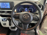 今お乗りのお車の価値が気になる方は、お気軽にお声がけください。査定士の資格を持ったスタッフが、丁寧に査定いたします