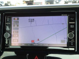 【ナビ】メモリーナビ(MM318D-W)付きです。目的地を設定すれば初めての場所でも簡単に行くことができます。もちろん音楽だって聴けちゃいます♪