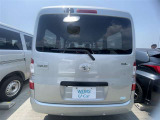 お車の後方画像です。