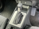 フロアシフトのオートマチック車です。