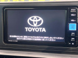 【純正ナビ】人気の純正ナビを装備しております。ナビの使いやすさはもちろん、オーディオ機能も充実!キャンプや旅行はもちろん、通勤や買い物など普段のドライブも楽しくなるはず♪