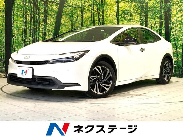 トヨタ プリウス 