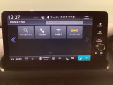 純正スマートナビとバックカメラ付☆bluetoothオーディオでドライブも好きな音楽を聴いて楽しめます。TV視聴も可能です☆