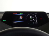 視点移動が少ないセンターメーター、ロングドライブも疲れません。