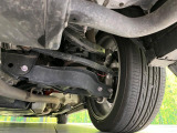 お車を安心してお乗りいただく為には、足回りの定期点検が欠かせません。サービスサポート(有償保証)では無料点検もご提供しており、安心のカーライフをお過ごしいただけるサポート体制が整っています。