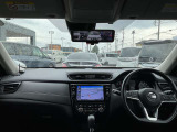 「NISSAN 認定中古車」です。ワイド保証1年付(期間中走行距離無制限)全国の日産サービス工場で保証が受けられます。ご購入後も1ヶ月または1,000km点検が無料で受けられます♪