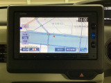 ナビゲーションはフルセグTV対応のGathers純正メモリーナビを搭載しています。Bluetoothオーディオ機能がありますので、スマートフォンなどの音楽も再生できます。