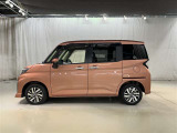 両側パワースライドドア付きだから、狭い駐車スペースなどでの 乗り降りラクラク!小さなお子さまのいるご家庭には嬉しい装備。