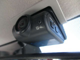車内用のドラレコも装備です