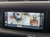 【3Dサラウンドカメラ(360&deg;カメラ)】全方位の死角となる部分や発進時・駐車時・細い路地からの運転などカメラを通してモニターで確認することが可能です。