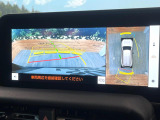 【パノラミックビューモニター】専用のカメラにより、上から見下ろしたような視点で360度クルマの周囲を確認することができます☆死角部分も確認しやすく、狭い場所での切り返しや駐車もスムーズに行えます。