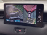 バックカメラも装備しております。車庫入れの苦手なお客様も安心!重宝してくれます!