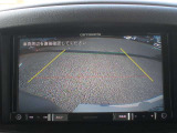 バックモニター搭載で車庫入れ安心!バック中の死角部分がモニターに映し出されるので安全性アップ!!