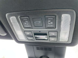 運転席からボタンひとつで左右どちらも開閉可能!大人気の「両側電動スライドドア」を装備しています。