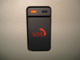 SOSコールは急病時やあおり運転被害などの危険を感じた時スイッチを押すと専門のオペレータに繋がって警察や消防への連携をサポートしてくれます。万が一の事故発生時にはエアバッグ展開と連動して自動通報します。