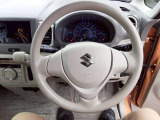 新車や未使用車だけでなく中古車にも1年保証がバッチリ付けられます!自社の仕入れた車や整備に自信があるからこそ出来る1年保証!安心してお乗り頂けます!