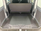 軽自動車はもちろん、乗用車、商用車、福祉車両や他銘柄のお車など、豊富なラインアップで取り揃えております。スタイルも走りも多彩なクルマの中から、お客様にぴったりの1台がきっと見つかります。