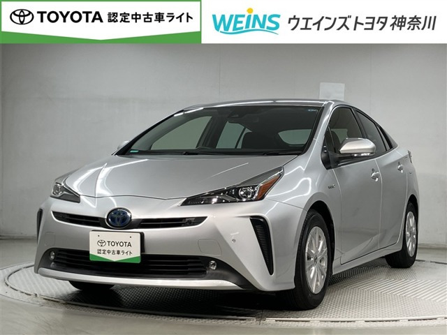 トヨタ プリウス 