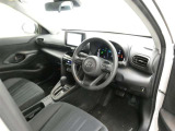 見通しのよいすっきりとした視界で、誰でも運転しやすいです。運転のしやすさは疲れにくさにも繋がりますよ♪