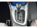 『トヨタ認定中古車』3つの安心を1台にセット!1.徹底した洗浄 2.車両検査証明書つき 3.ロングラン保証つき 全てをクリアした【安心】の証!詳しくスタッフまでお気軽にお問い合わせ下さい。