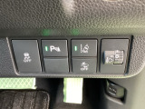 ドライバーをサポートする先進安全装備がしっかり備わっています。