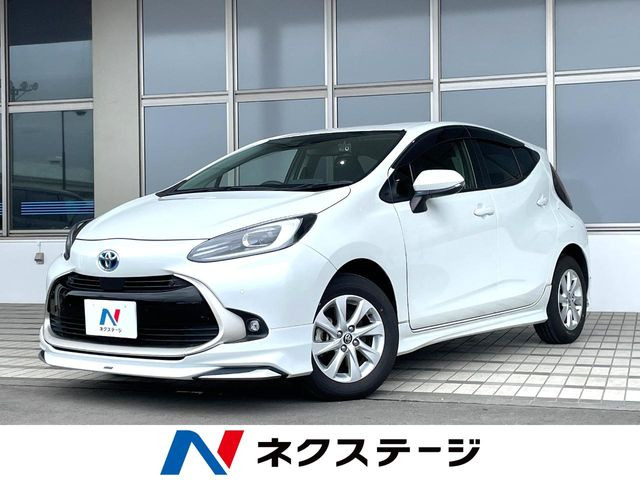 トヨタ アクア 