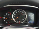 視線移動が少ない疲れにくいメーターです。