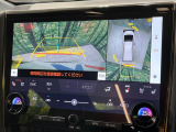 【パノラミックビューモニター】専用のカメラにより、上から見下ろしたような視点で360度クルマの周囲を確認することができます☆死角部分も確認しやすく、狭い場所での切り返しや駐車もスムーズに行えます。