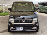 お客様に安全で快適なカーライフをお送りいただくために、中古車にも高いレベルの品質基準を設け、その基準に従って、全ての中古車について納車前整備を実施しています。