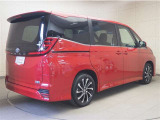 走りにこだわりながら収納力も持ち合わせたお車です。荷物を載せて軽快なドライブを楽しめますよ♪